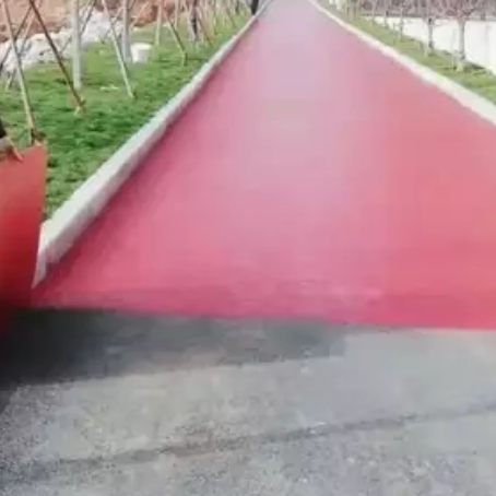 梅州​ 彩色路面喷涂翻新是一种低成本